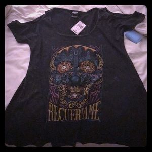 Hot topic Coco cold shoulder top